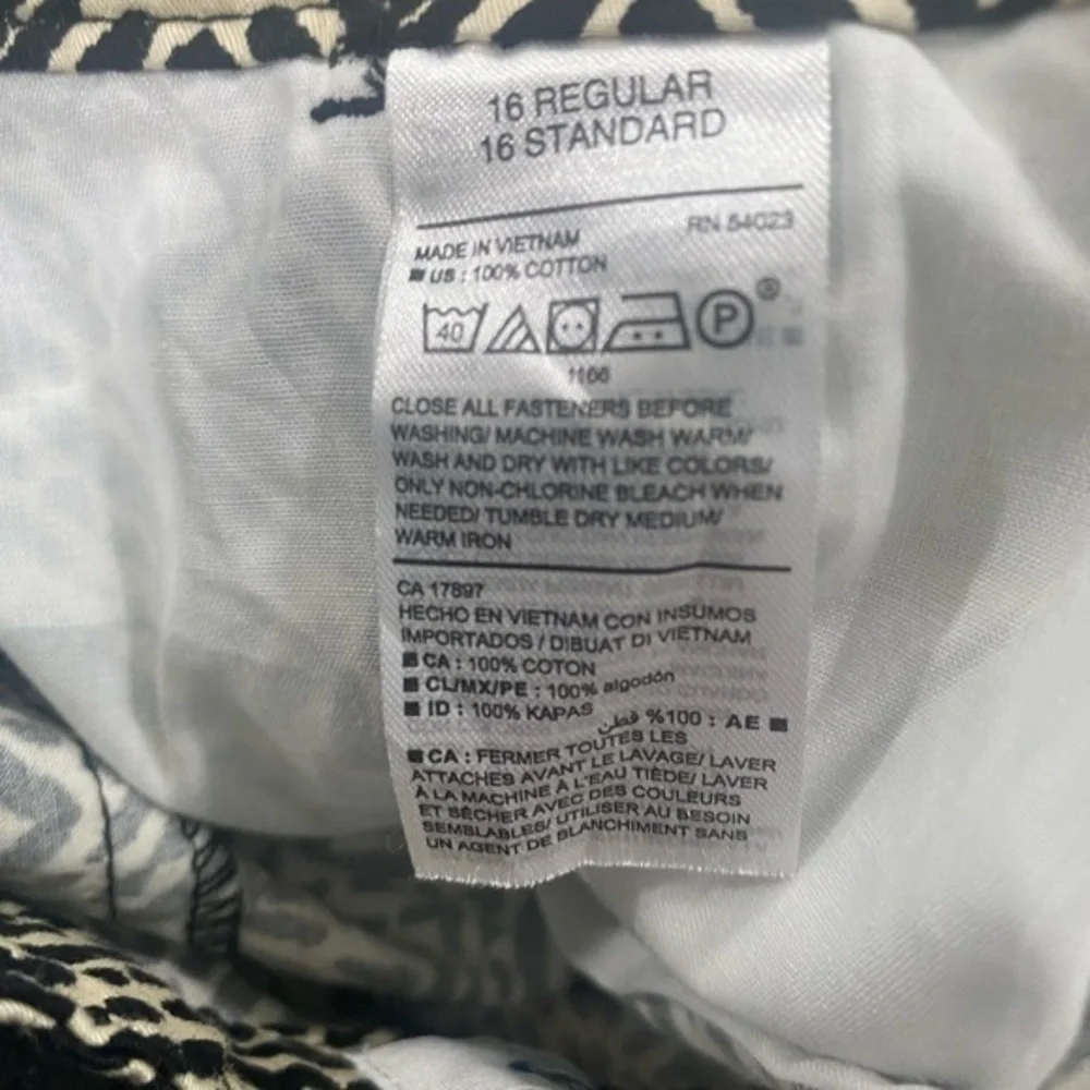 Girls size 16 Regular Old Navy Shorts‎ NWT